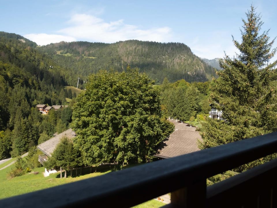 Duplex 4★, 8 pers, proche pistes et village, 4 chambres - FR-1-304-295 Apartment in La Clusaz