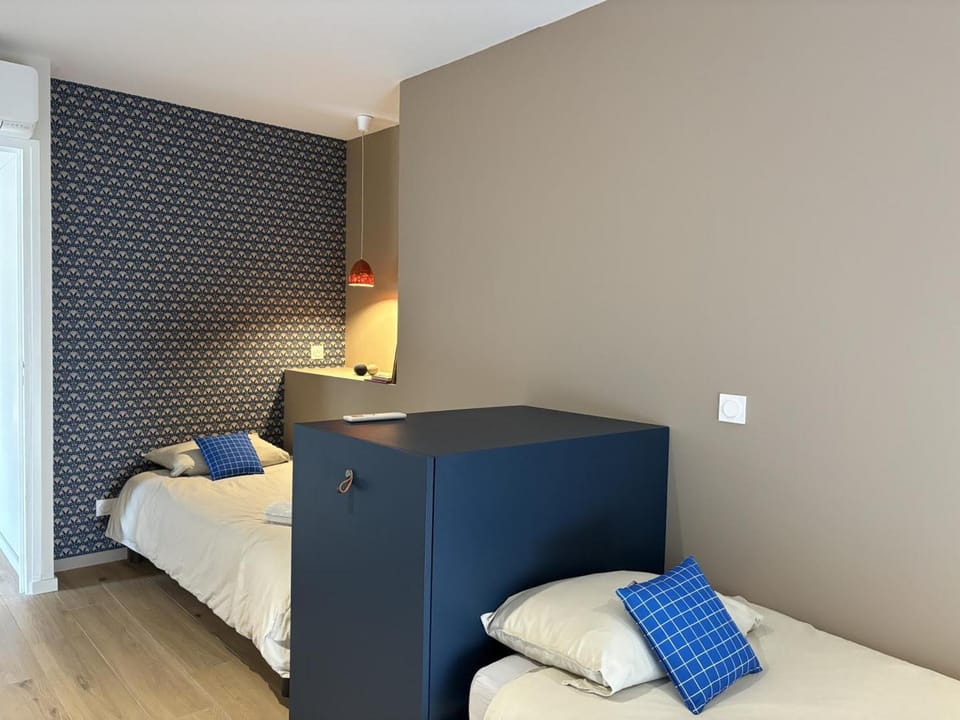 Gîte contemporain côté Sioule à Ébreuil, 4 pers, jardin - FR-1-489-551 House in Auvergne-Rhône-Alpes