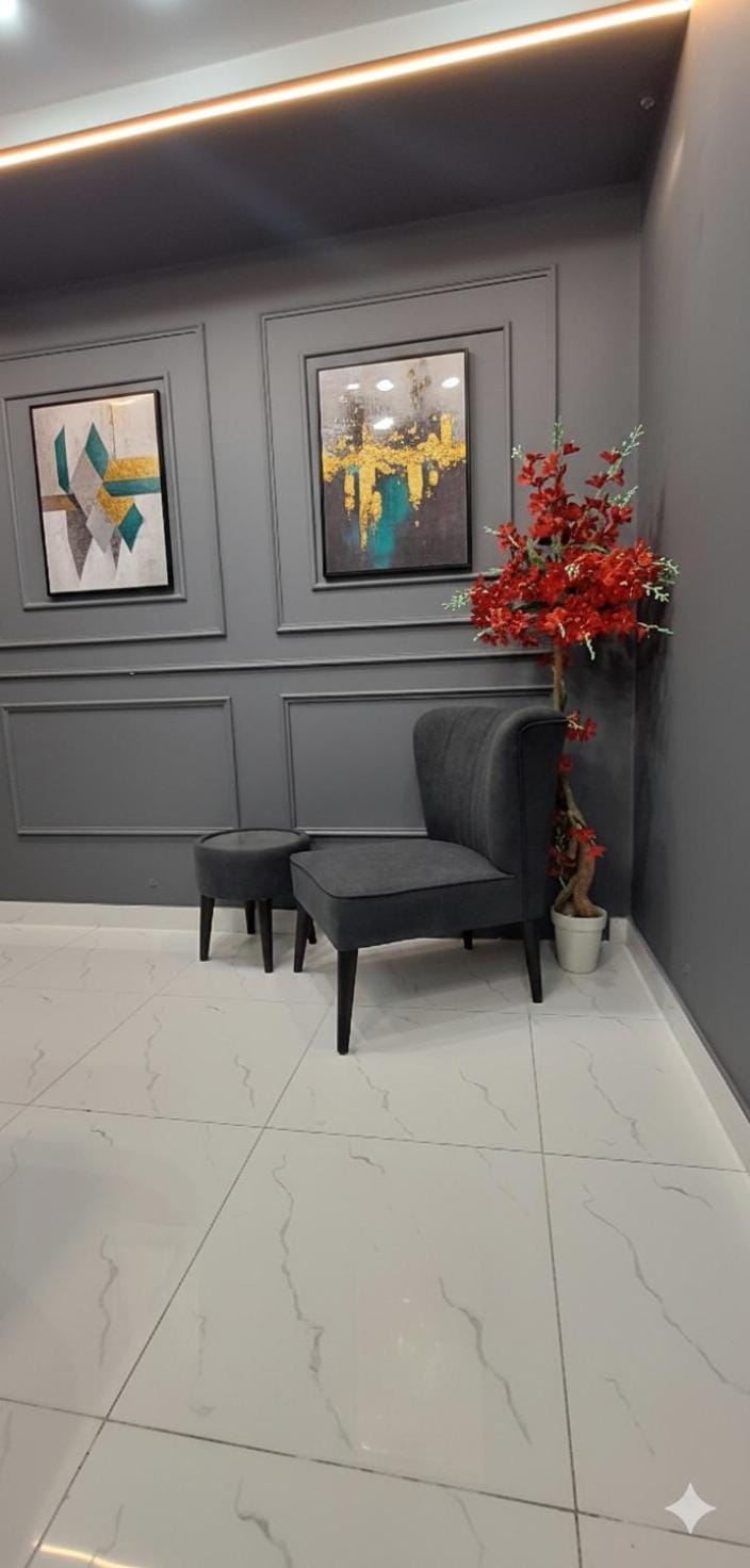 Living room, Decorative detail, Seating area