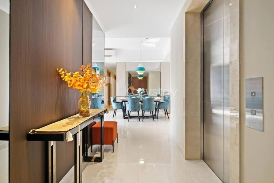 Lustre by Kozystay - Grogol Apartment in Jakarta