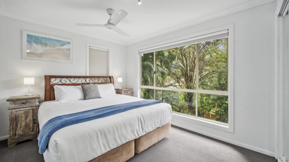 Bed, Other, Bedroom, Garden view