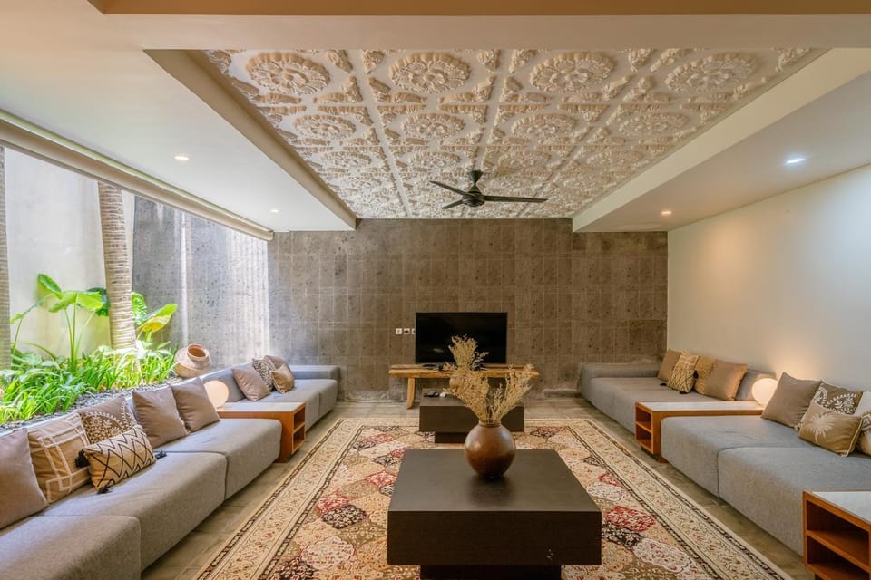 TV and multimedia, Living room, Seating area