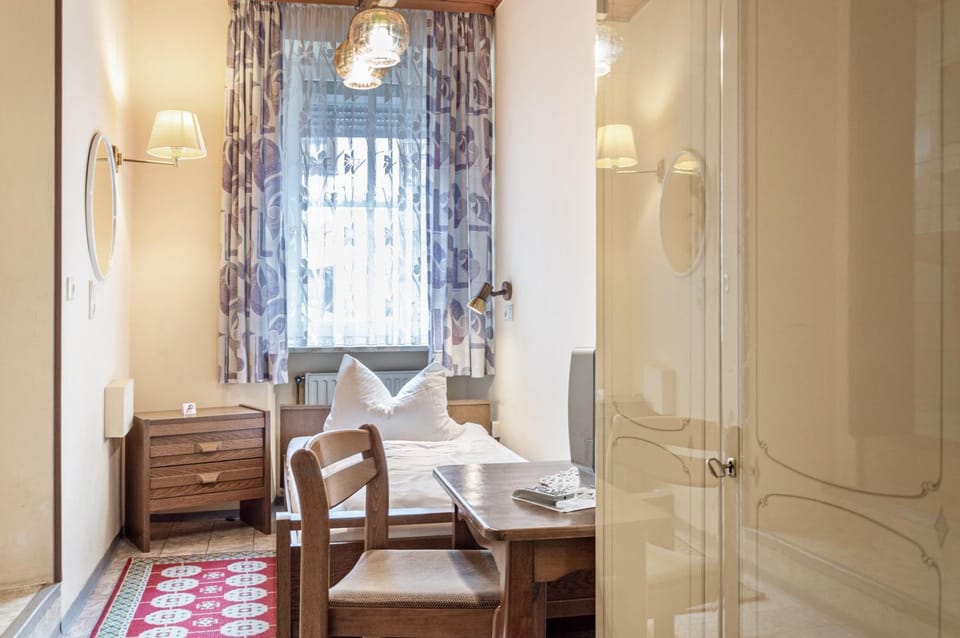 Property building, Living room, Bedroom