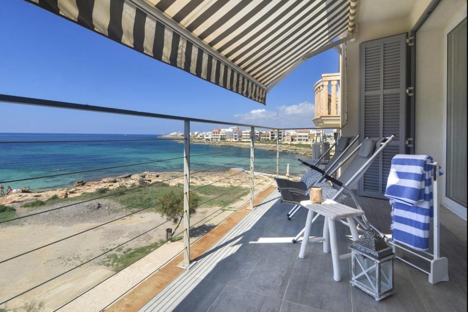 Balcony/Terrace, Balcony/Terrace, Beach, Sea view
