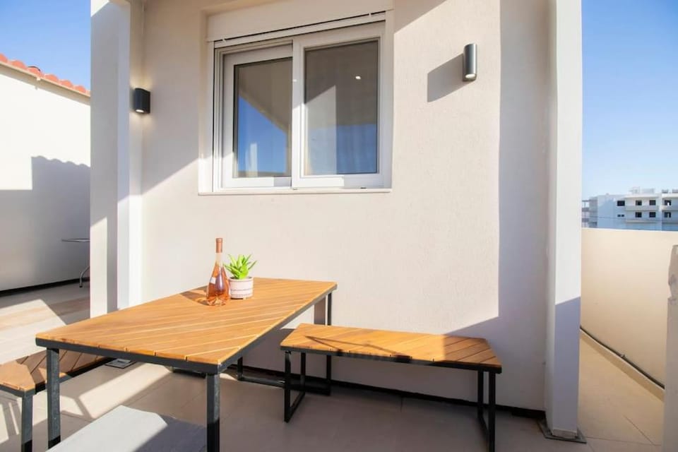 Balcony/Terrace, Seating area