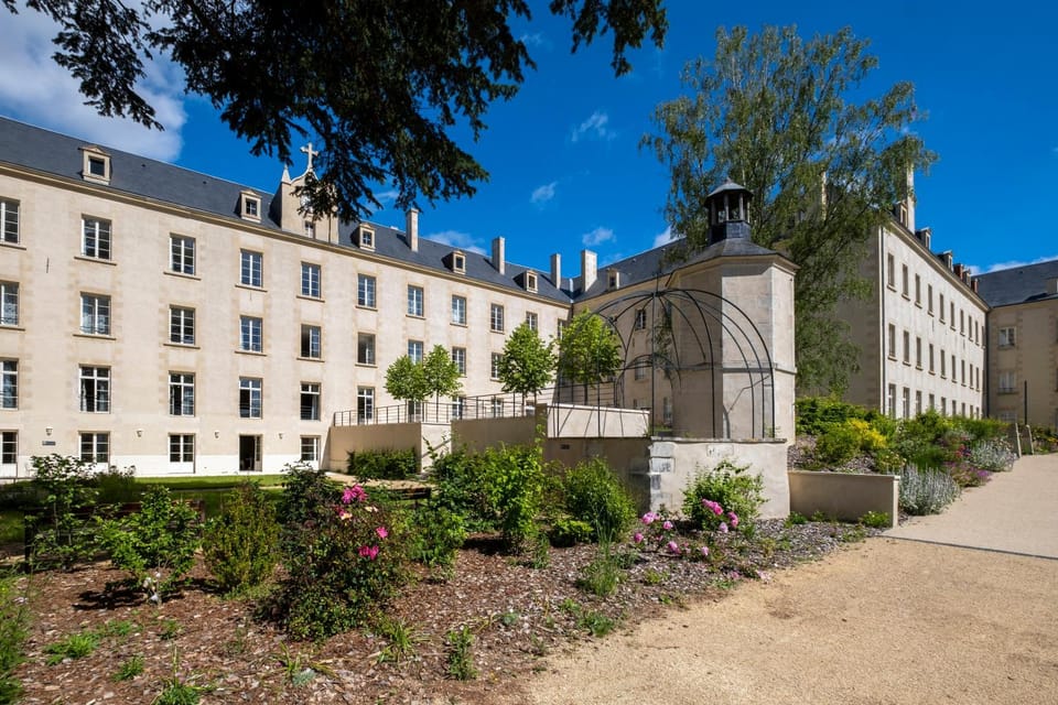 Property building, Garden, Garden