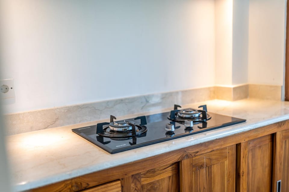 Kitchen or kitchenette, stove