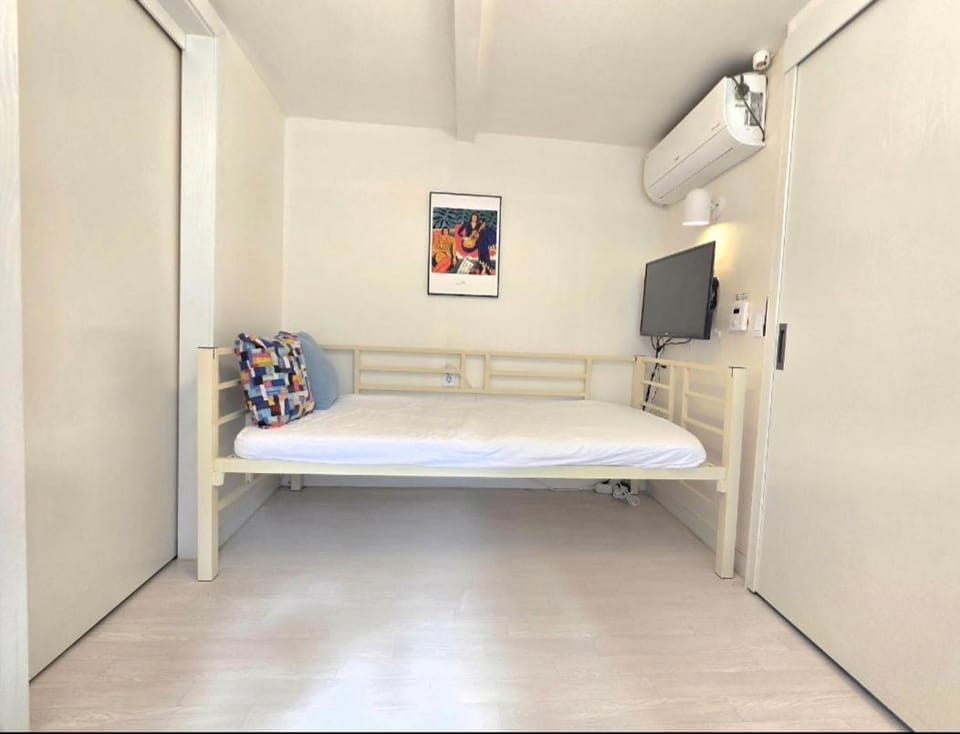 Inwangsan Stay Apartment in Seoul