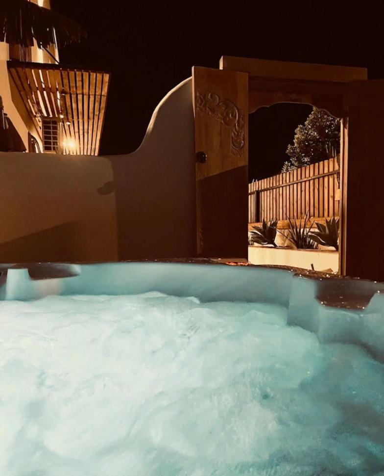 Night, Hot Tub, Pool view