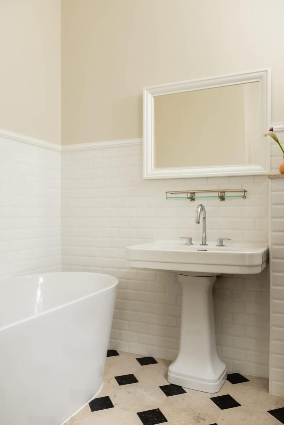 Arc de Triomphe Luxury 3 Bed 3,5 Bath Apartment in Paris