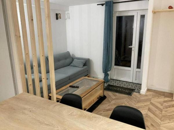 T2 à 5' d'agen, clim, wifi, parking privé Apartment in Occitanie