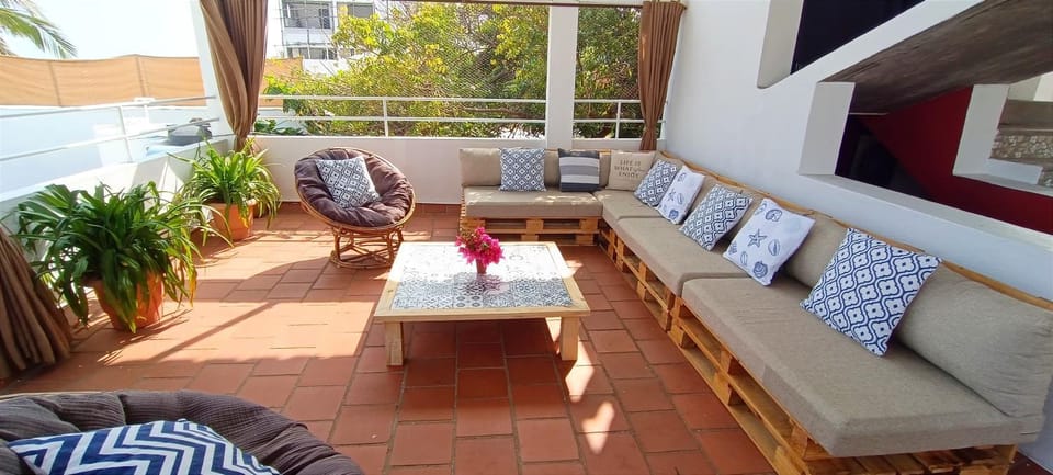 Villa Amarena - Family friendly - Beach access House in Tamil Nadu