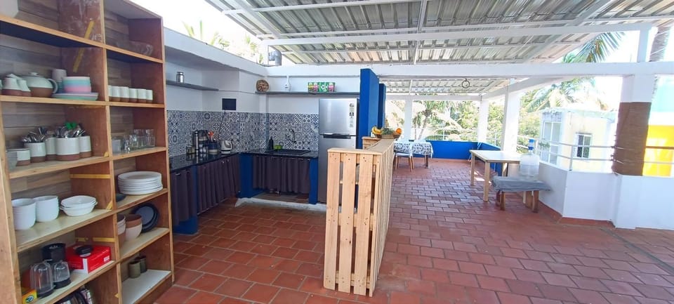 Villa Amarena - Family friendly - Beach access House in Tamil Nadu