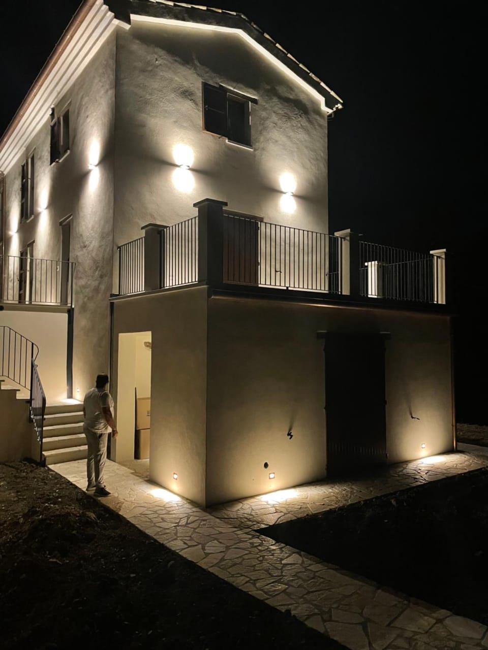 Property building, Night