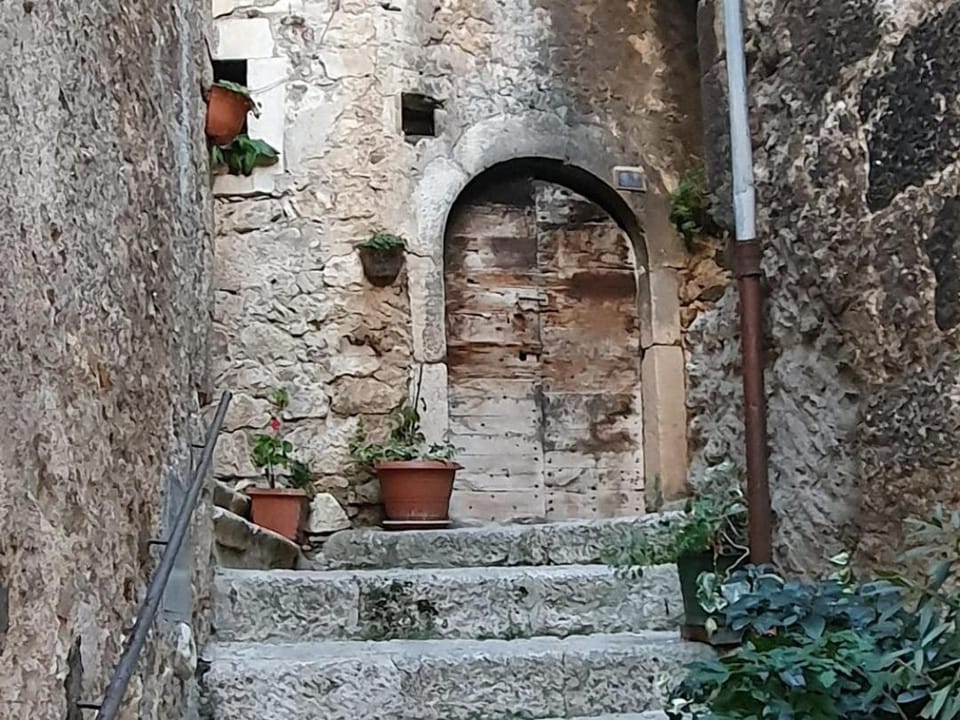 CasaLeaPacentro Apartment in Molise, Italy