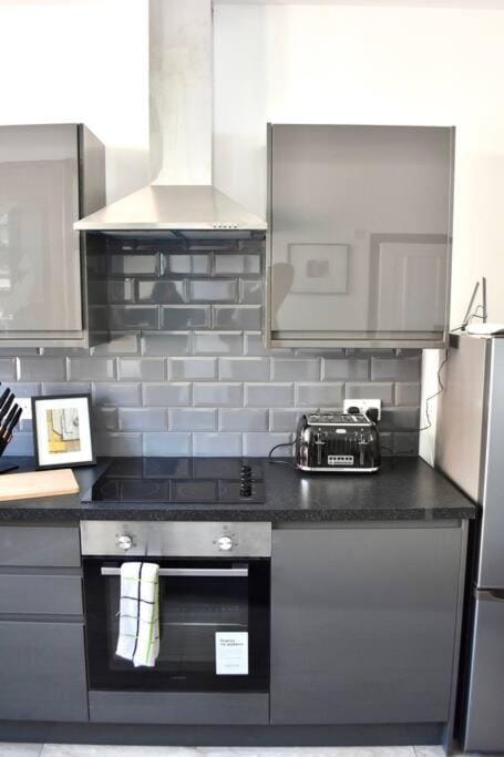 Kitchen or kitchenette, stove