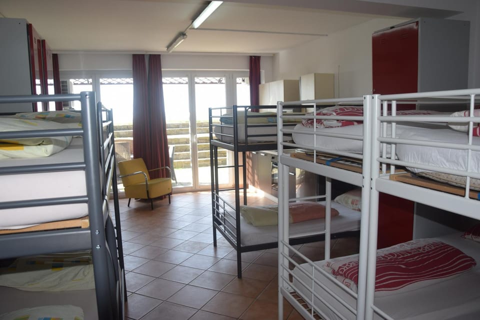 bunk bed