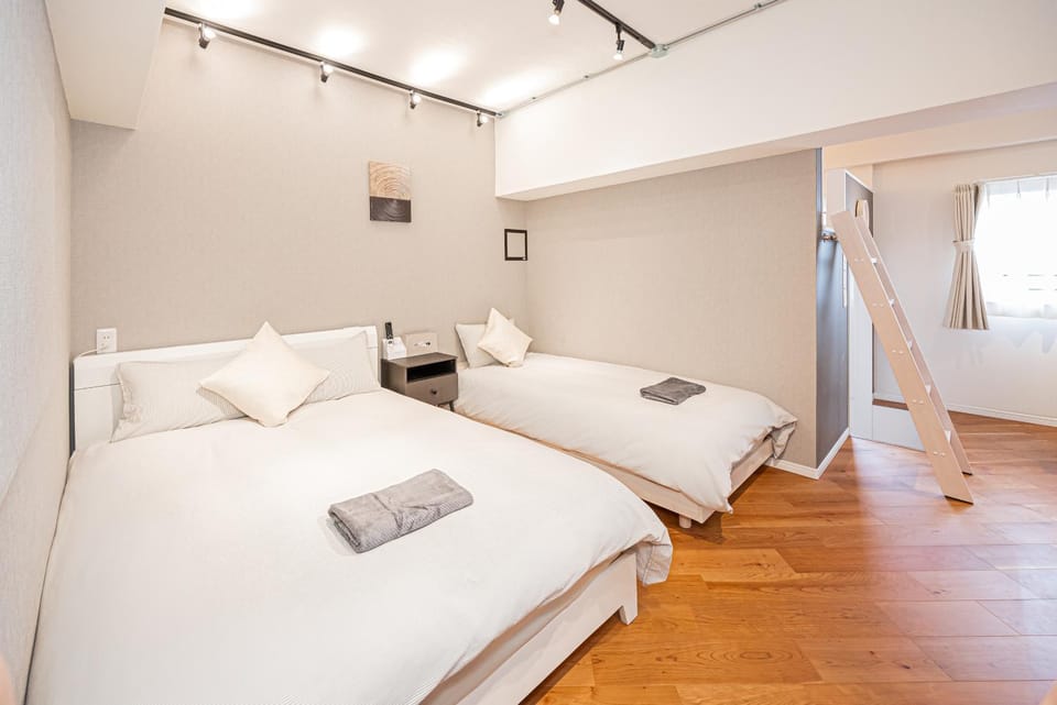 新宿區東新宿站徒步2分鐘房源交通方便免費Wi-Fi Apartment in Shinjuku