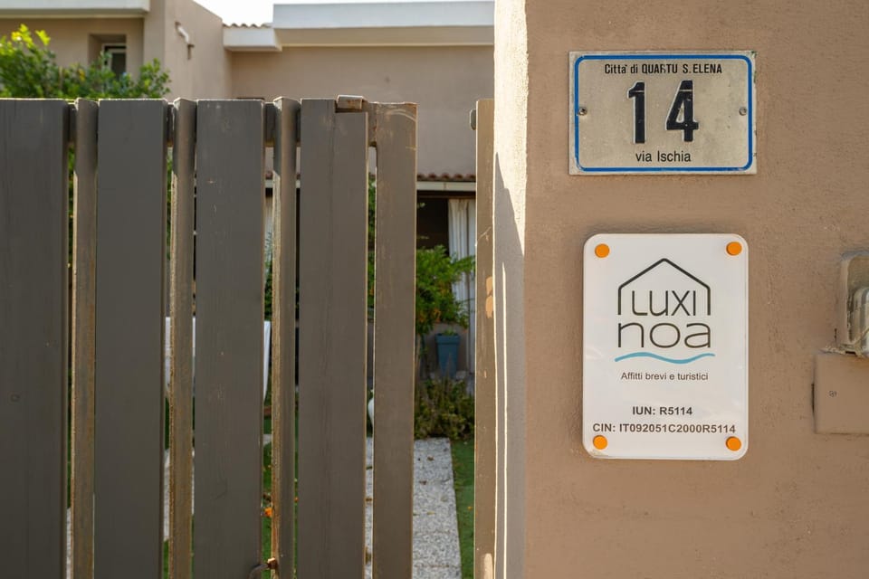Luxi noa House in Quartu Sant'Elena