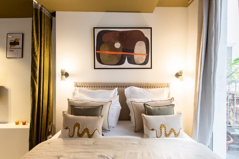 Bed, Bedroom