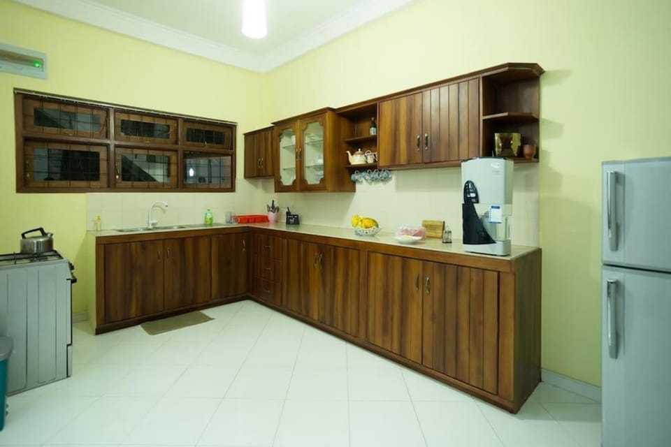 Riverview Glass Room Vacation rental in Kandy