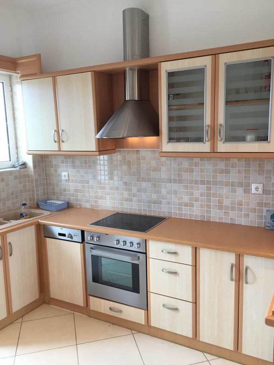 Coffee/tea facilities, Kitchen or kitchenette