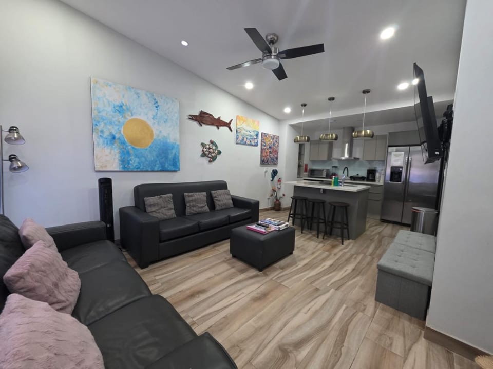 In the HEART of Jaco at Villas Paraiso Apartment in Jaco