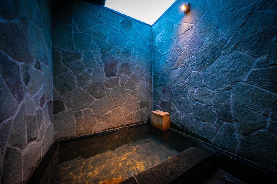Bathroom, Photo of the whole room