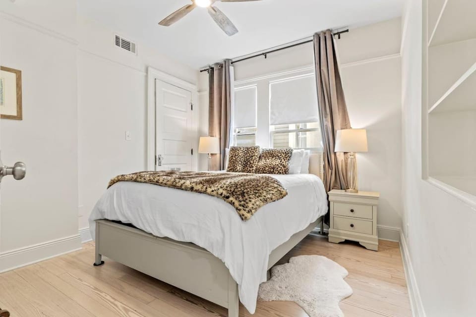 New Orleans retreat w private pool House in New Orleans