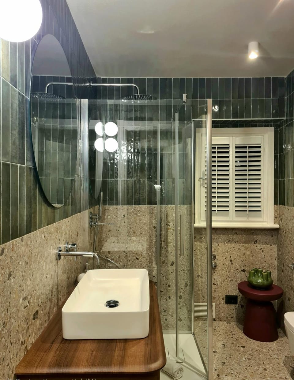 Shower, Bathroom, towels