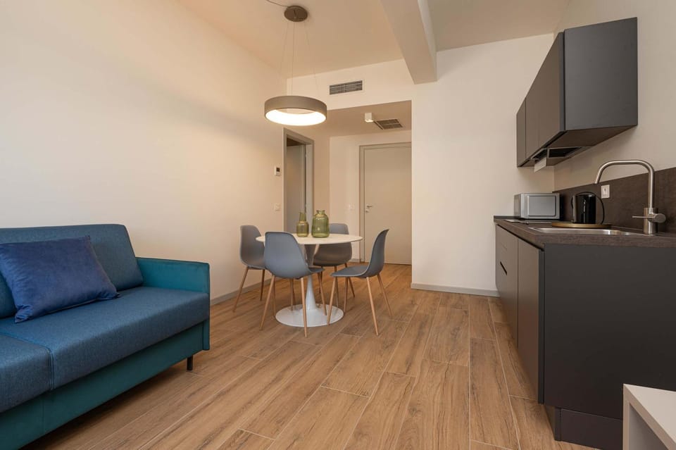 Kitchen or kitchenette, Living room, Dining area