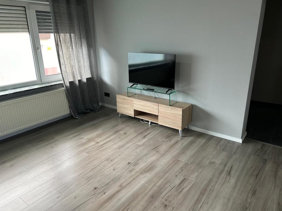 Communal lounge/ TV room, TV and multimedia, Evening entertainment