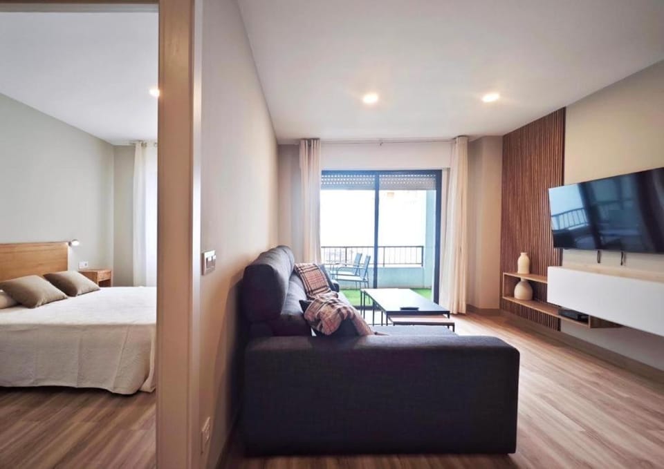 Communal lounge/ TV room, TV and multimedia