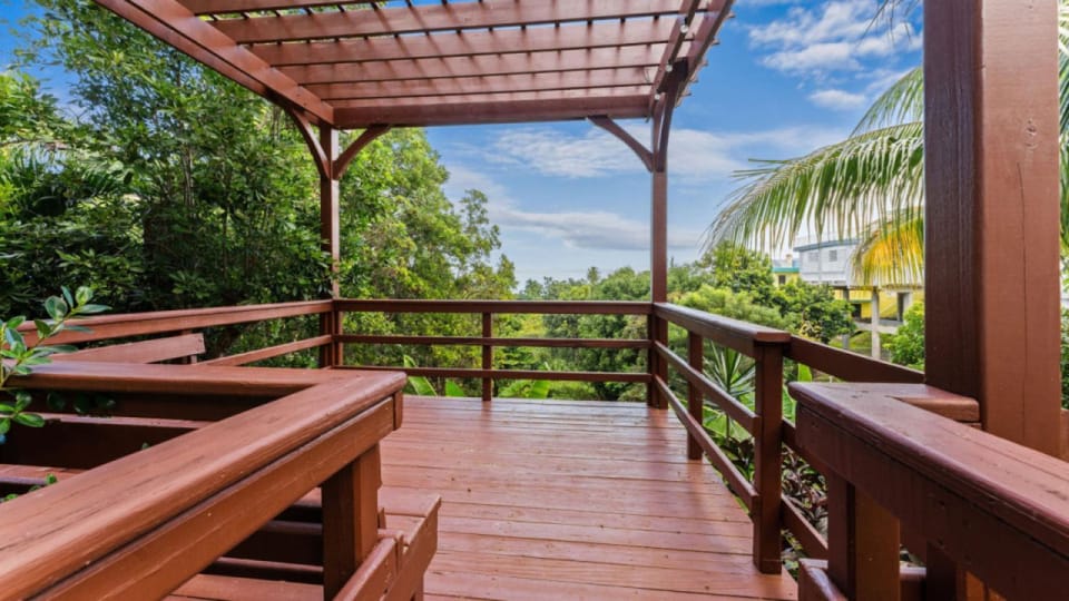 Casita 4 at Ceiba Tree Inn. Tranquility with Garden Views and Pergola with Ocean Overlook Apartment in Rincón