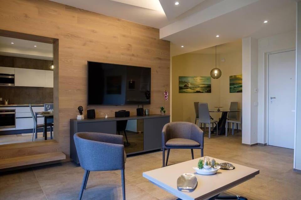 TV and multimedia, Living room, Seating area