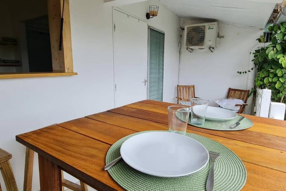 Charmant studio bord de mer Apartment in La Trinité