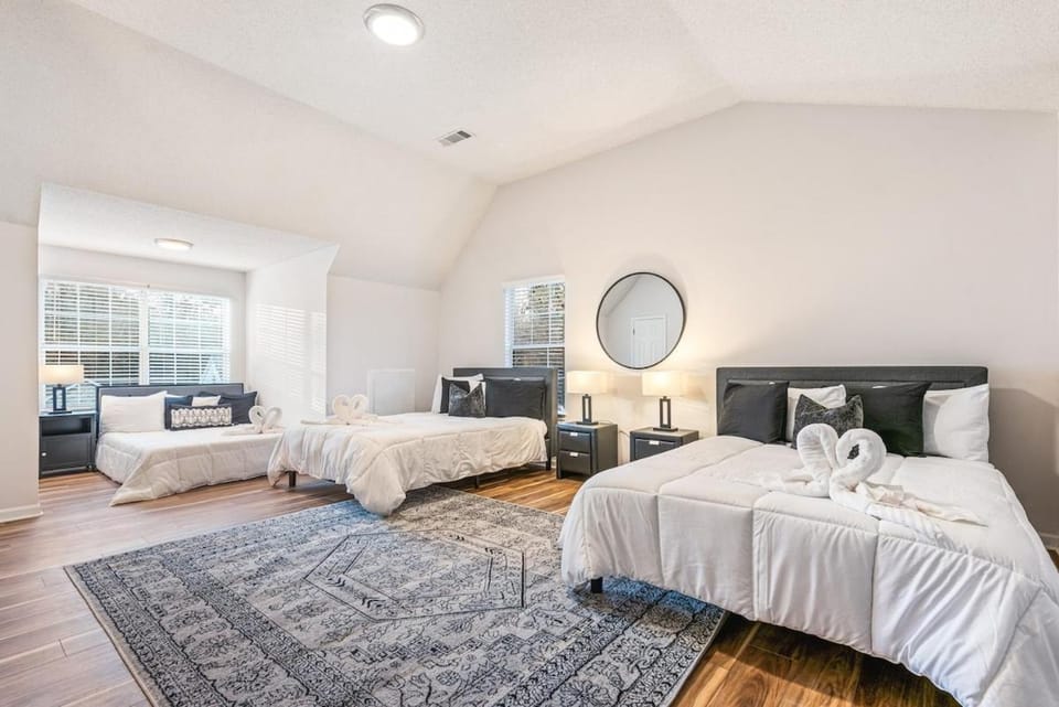 Bed, Bedroom