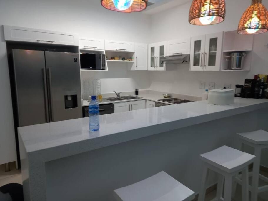 2 Bedroom Bilene San Martinho Beachfront House Villa in Africa