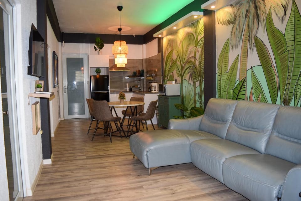 Living room, kitchen