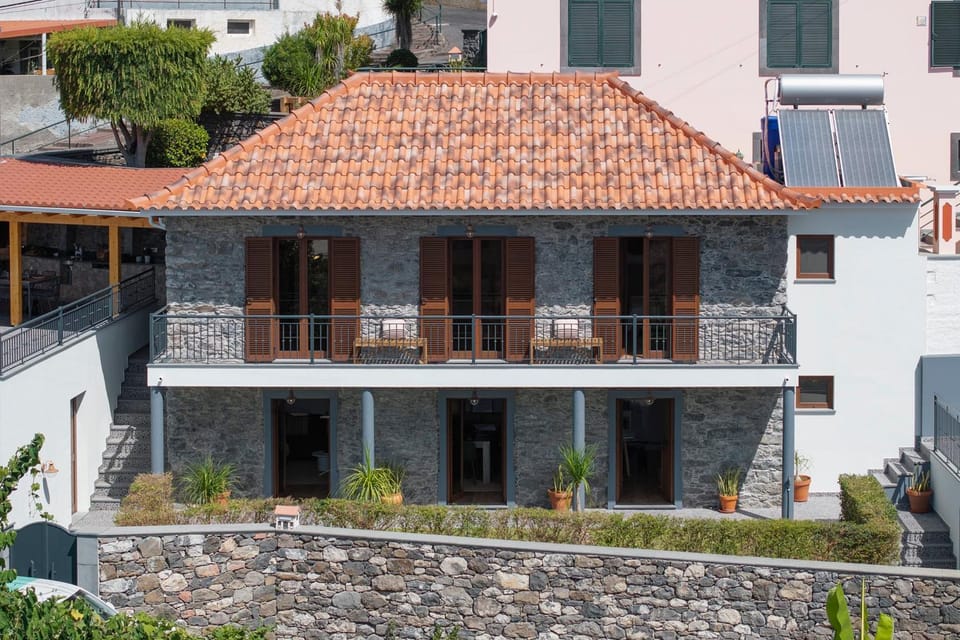 Property building, Day