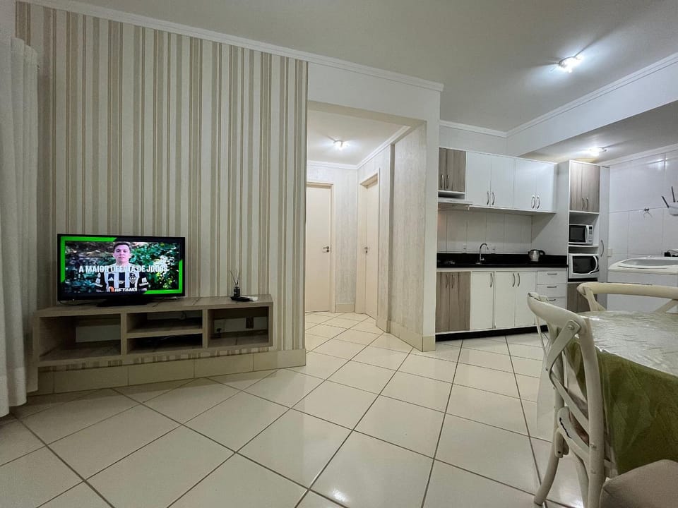 TV and multimedia, Kitchen or kitchenette, Living room, Dining area