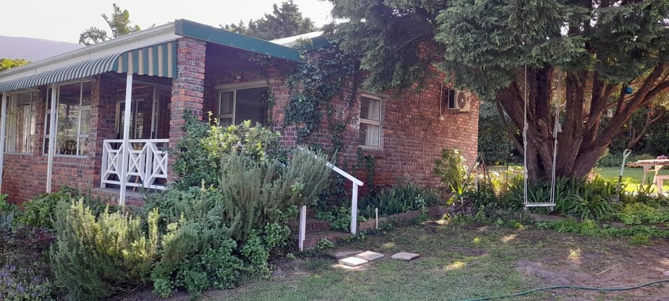 Property building, Garden view