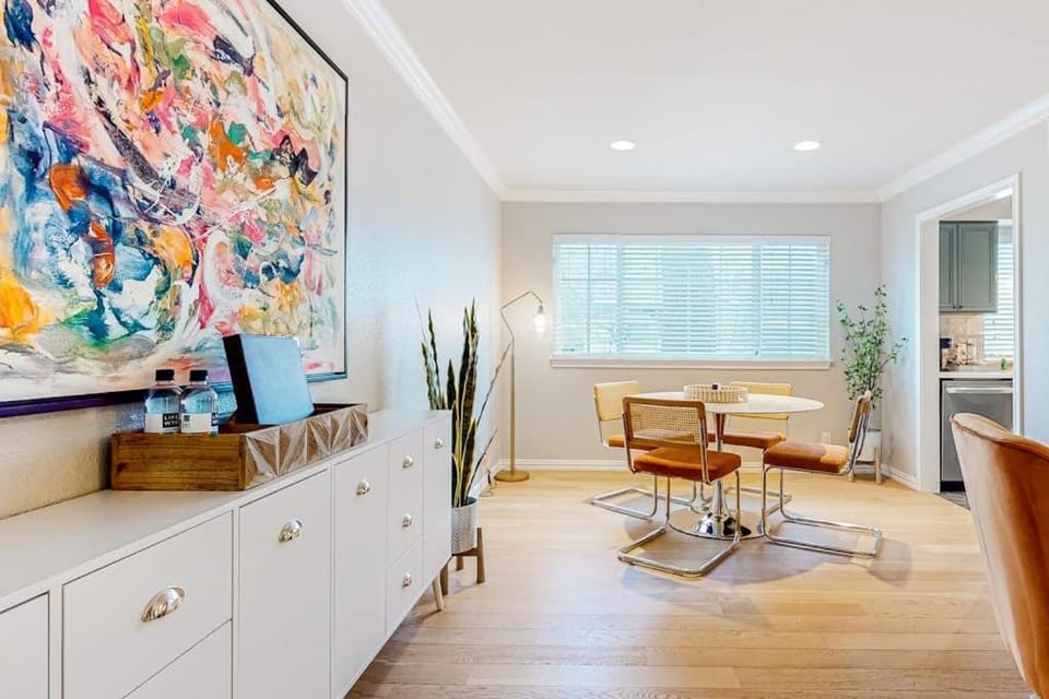 A Painting of Austin Apartment in Austin