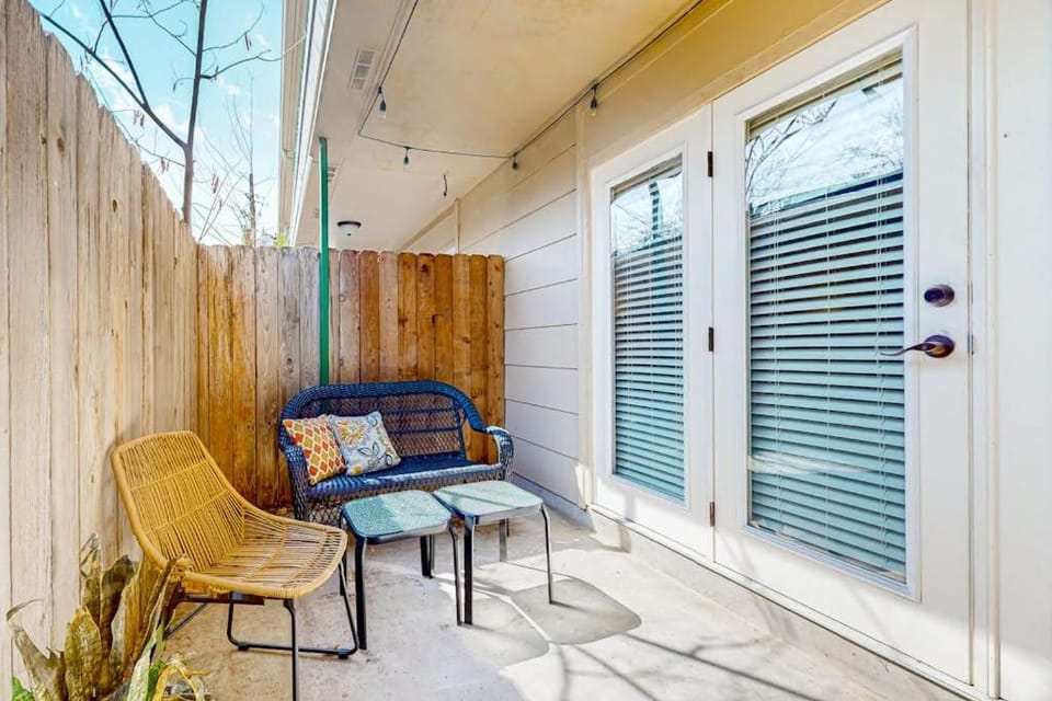 A Painting of Austin Apartment in Austin