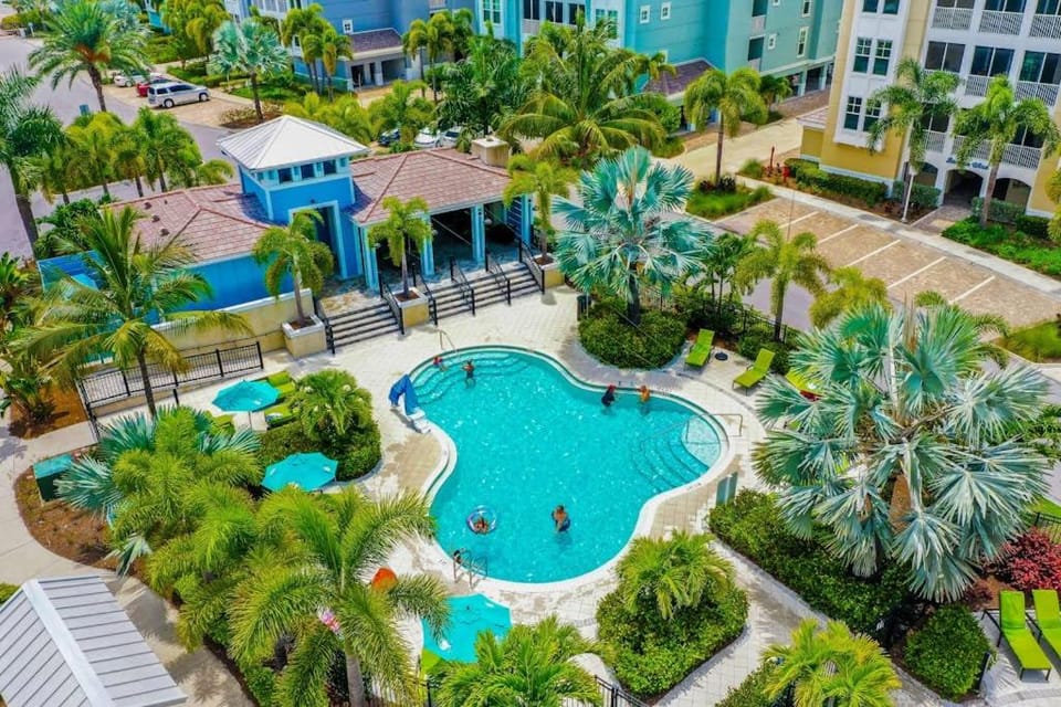 Fins Right 103 House in Bradenton