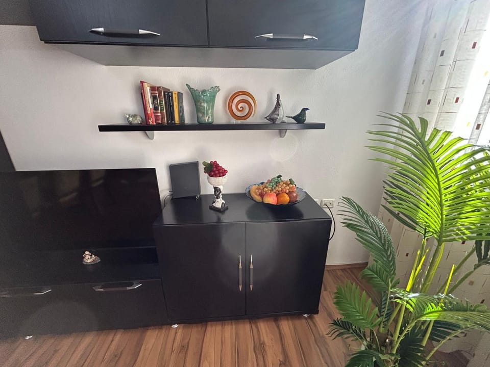 Living room, Lounge or bar