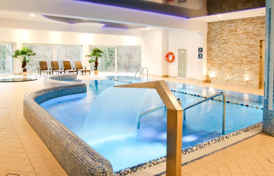 Hot Tub, Pool view, Swimming pool, Swimming pool