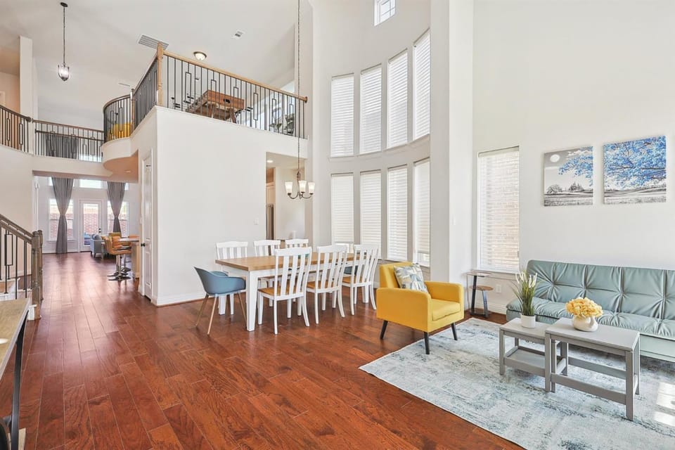 Brand New Luxury 6BD 5BA Grand Vacation Home House in Irving