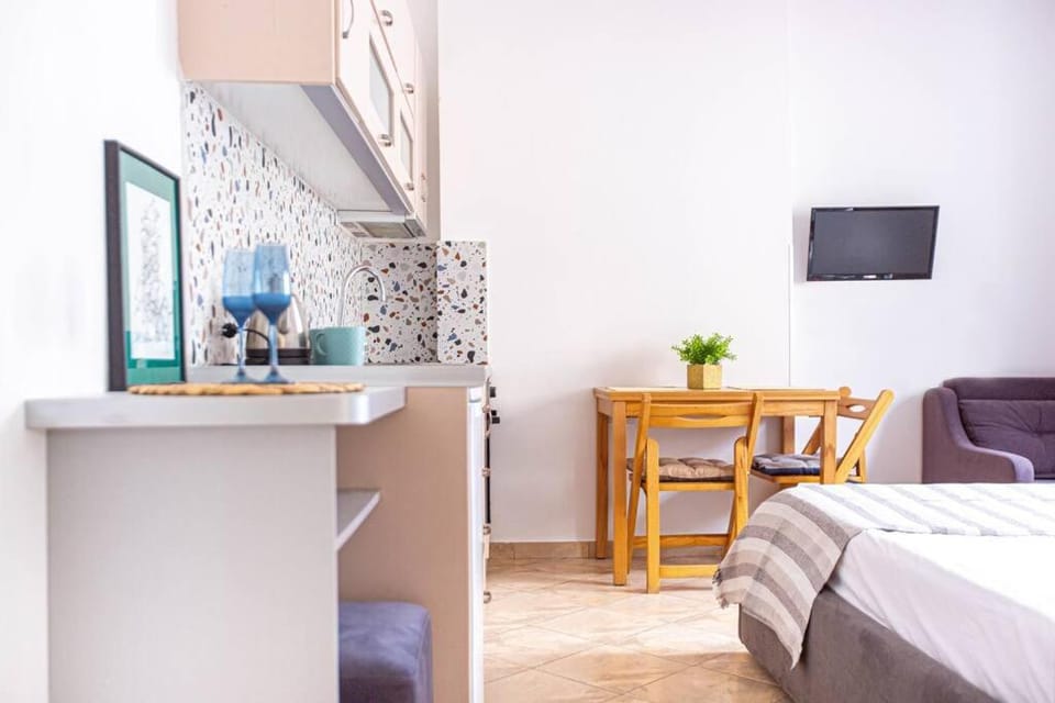 Stylish 2 SUPER Central Studio Ap Apartment in Vlorë County, Albania