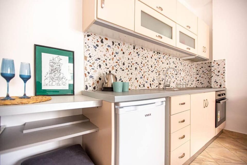 Stylish 2 SUPER Central Studio Ap Apartment in Vlorë County, Albania